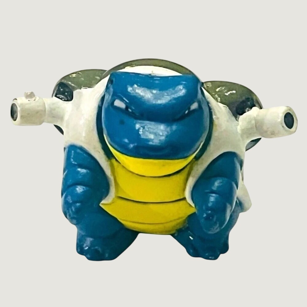 Vintage Nintendo Pokemon Blastoise Mini Figure PVC Toy 1.5 Inch Blue Green
